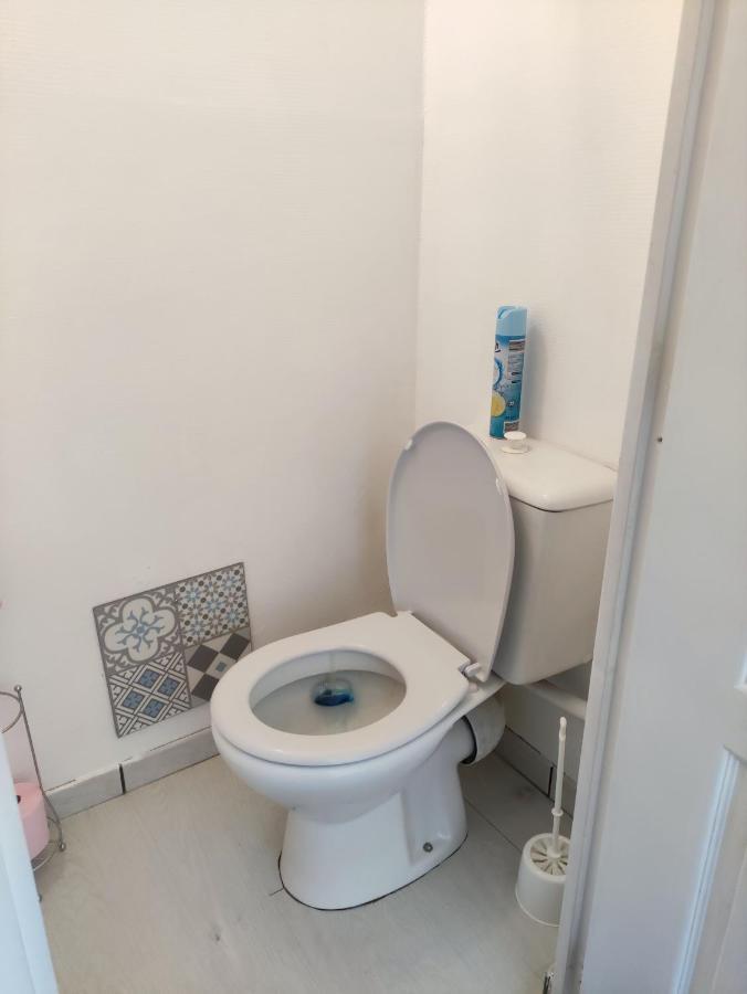 Les Lumieres Du Phare Apartment Кале Екстериор снимка